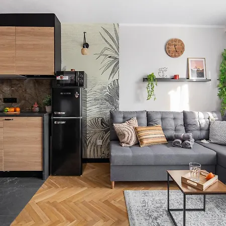 Apartment Superapart Bruna 22 *