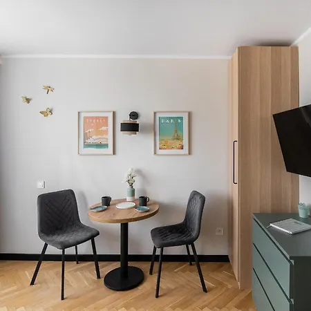 Superapart Bruna 22 Warschau